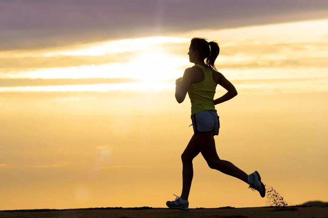 tips to stay safe while running alone